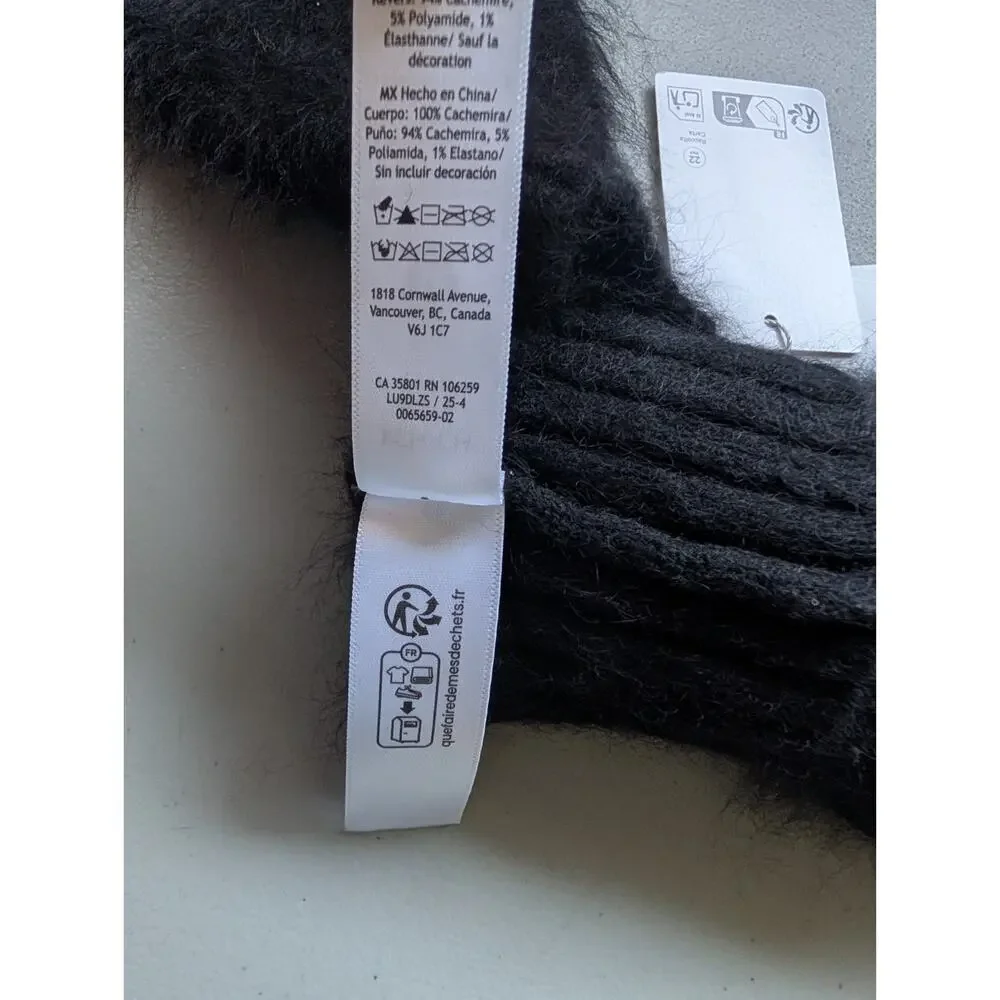 NWT Lululemon Women's Fuzzy Cashmere Mittens Size XS/S Black